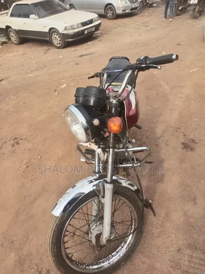 Bajaj Boxer 100 2018 Red