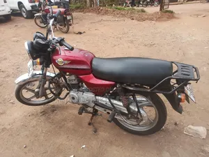 Simba UG Boss+ 100cc 2023 Red