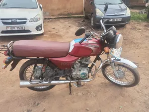 Bajaj Boxer 2020 Red