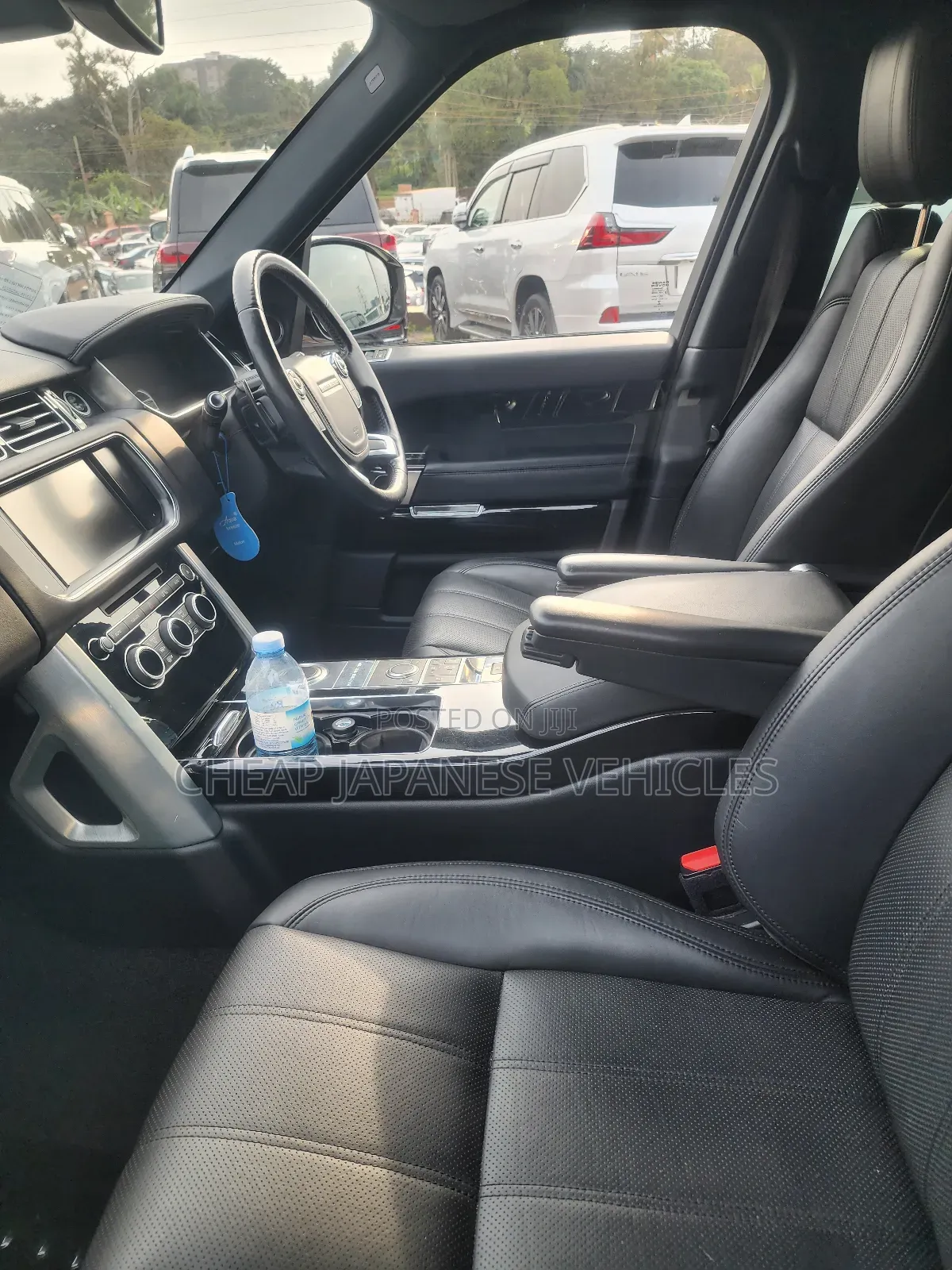 Land Rover Range Rover Vogue 2016 Silver