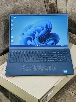 Laptop Dell Vostro 15 3000 8GB Intel Core I5 HDD+SSD 256GB