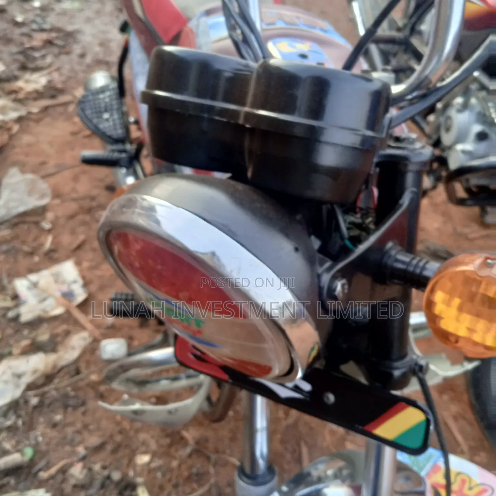Bajaj Boxer 100 2023 Red
