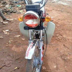 Bajaj Boxer 100 2022 Red