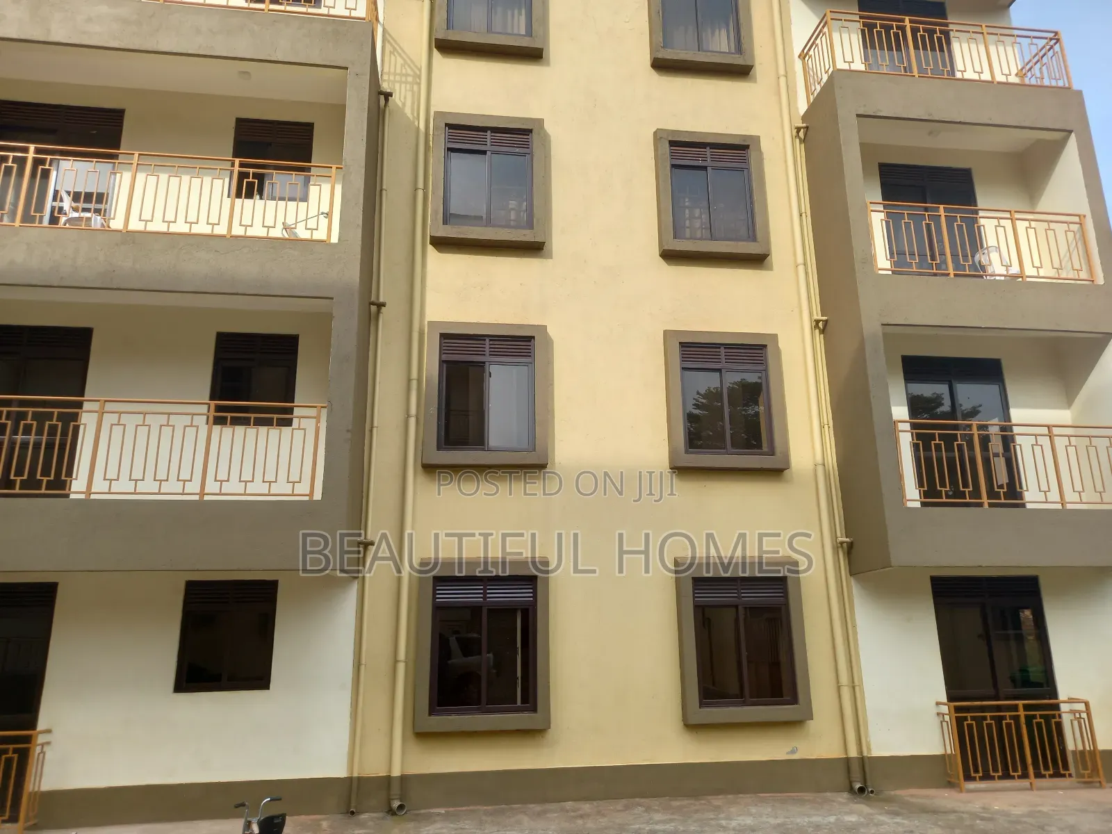 Furnished 3bdrm Condo in Kisaasi, Nakawa for sale