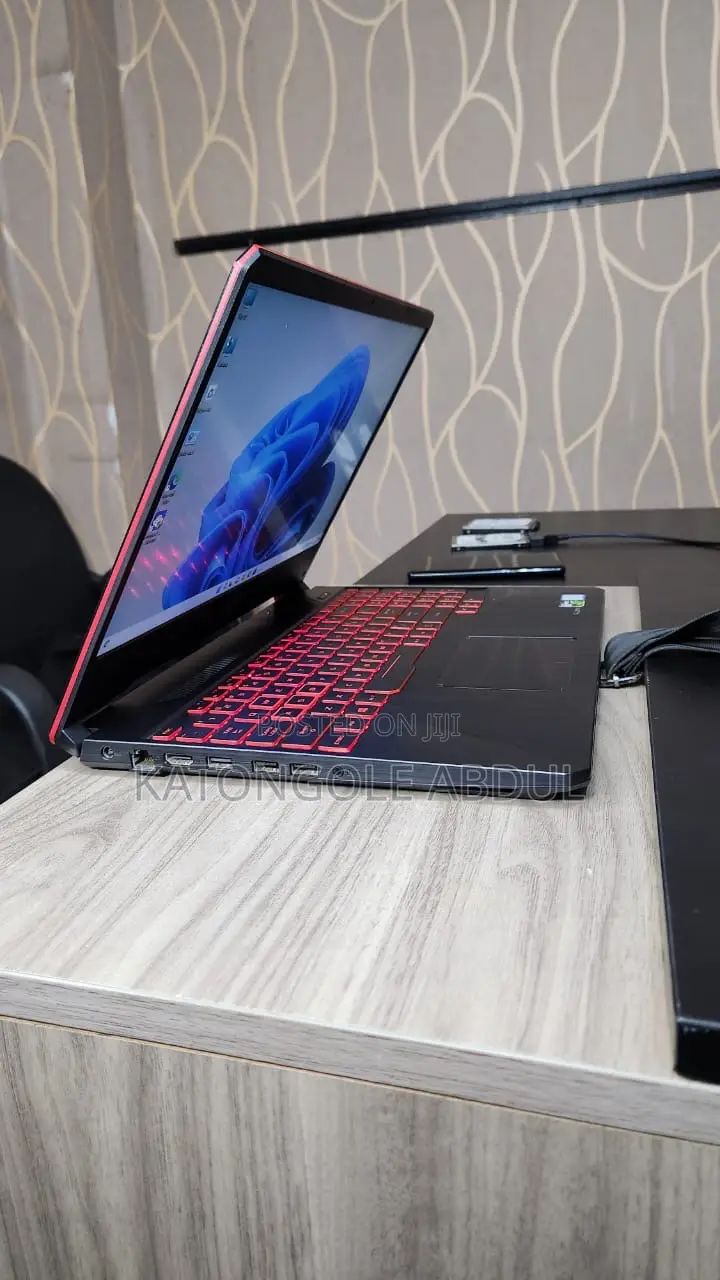 New Laptop Asus TUF Dash F15 16GB Intel Core I5 SSHD+SSD 1T
