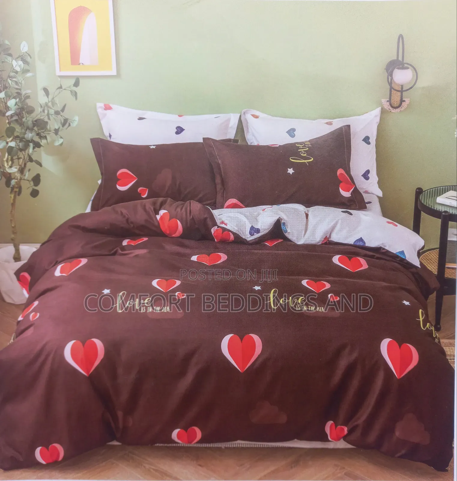 Bedcover Duvet Brown and White