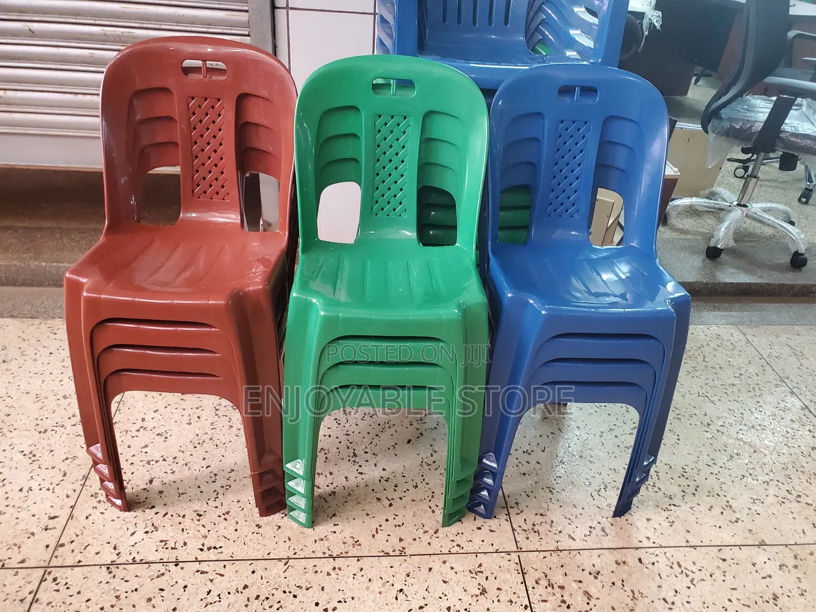 3_colors Plastic Chairs Armless