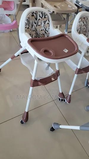 Photo - Kids High Feeding Table.