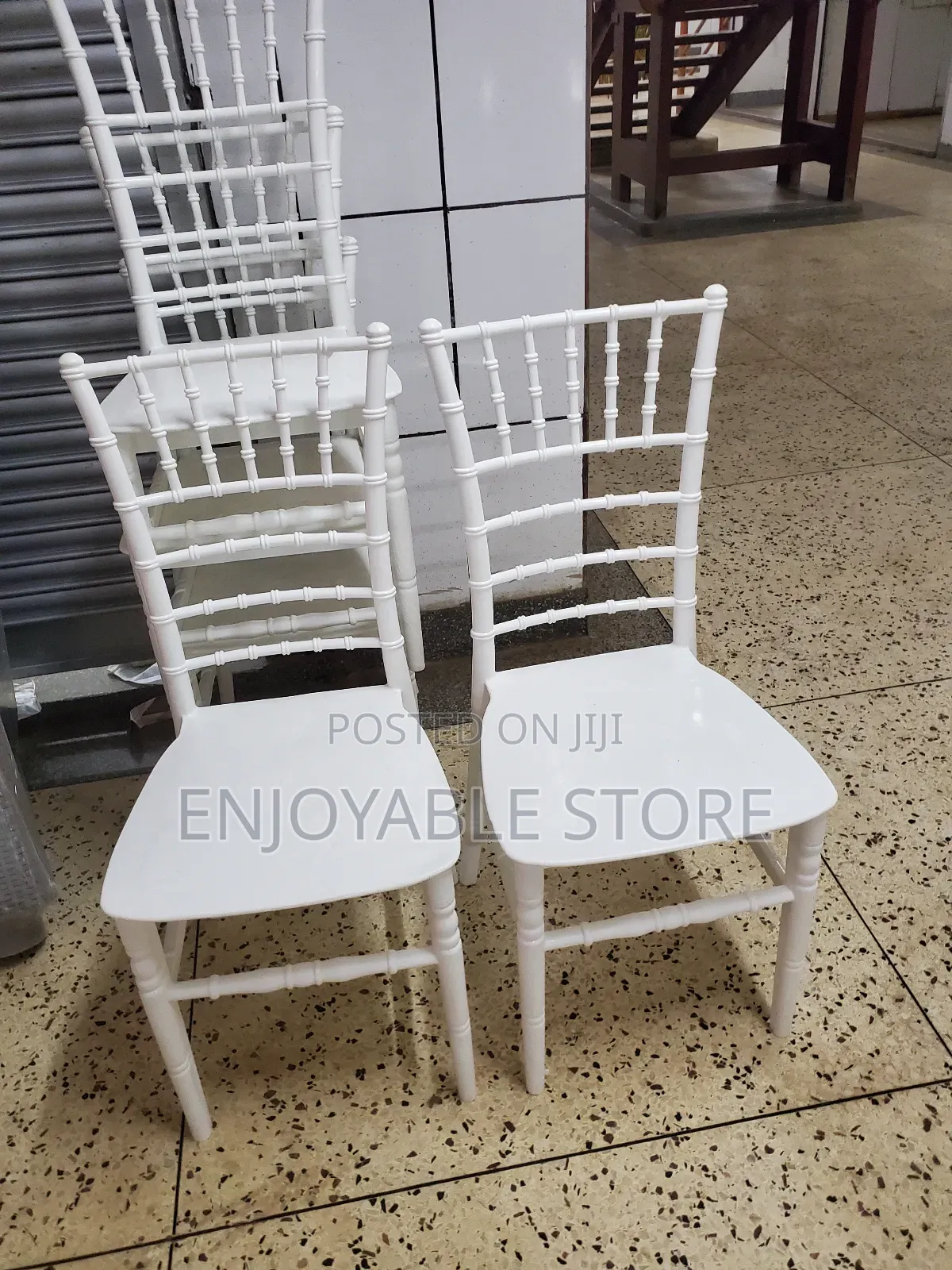 Luxury Plastic Chairs/Plastic Chairs