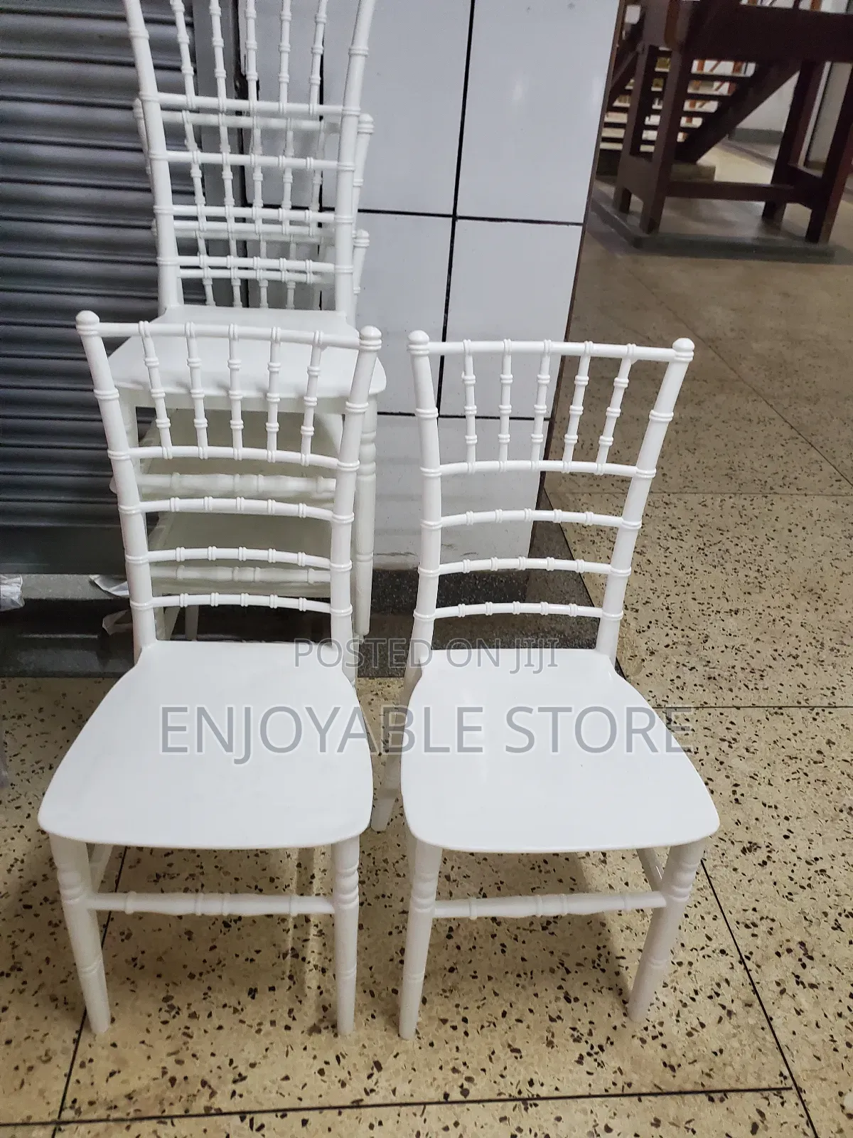 Luxury Plastic Chairs/Plastic Chairs