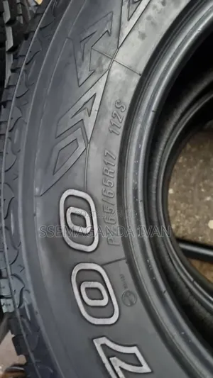 265/65r17 Bravo Maxxis Foreign Used