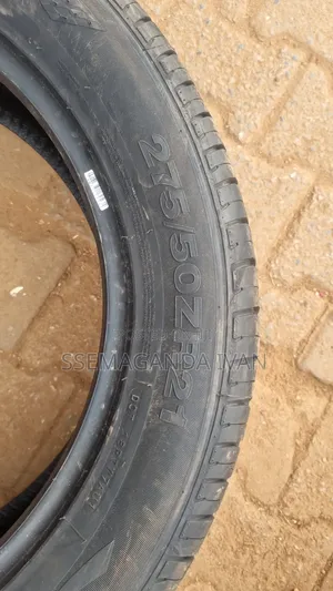 275/50r21 Pearly