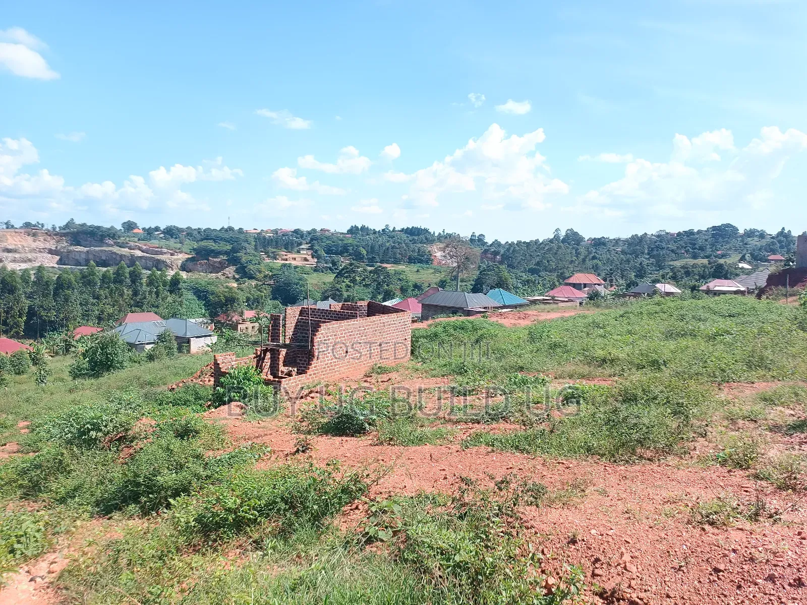 25ft by 40 Plot for Sale in Namugongo Bukerere at 5m
