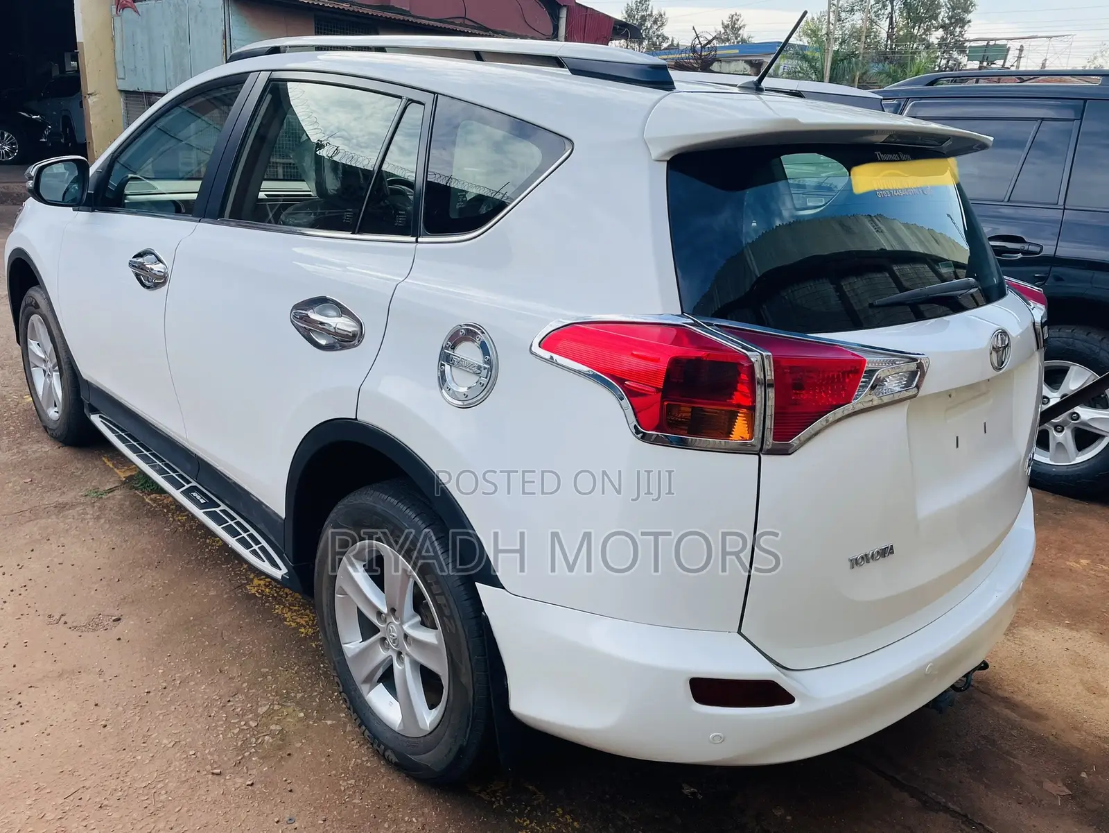 Toyota RAV4 2013 White