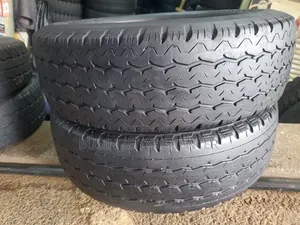 205/70r15 Japan Used Tyres Still in Good Condition