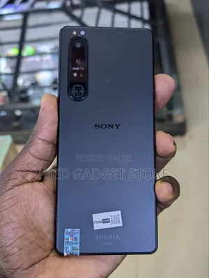 Photo - Sony Xperia 1 III 256 GB Black