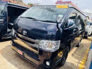 Toyota HiAce 2016 Black
