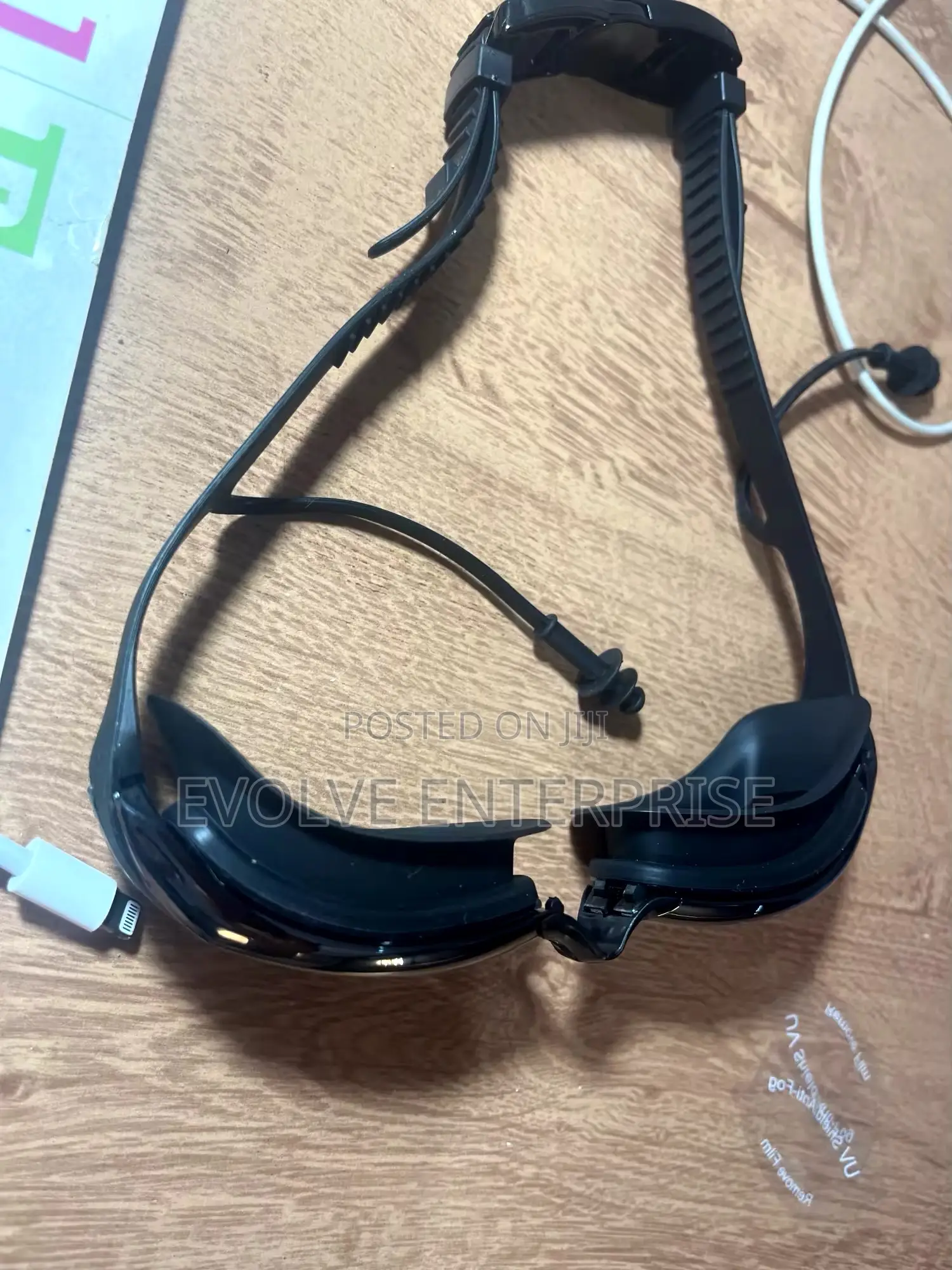 Anti-fog Adjustable Swimming Goggles