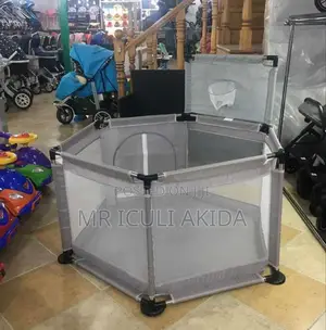 Pentagon Shape Kids Play Pen With Basketball Net and Balls