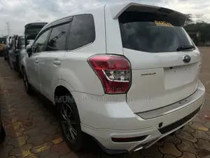 Subaru Forester 2015 White