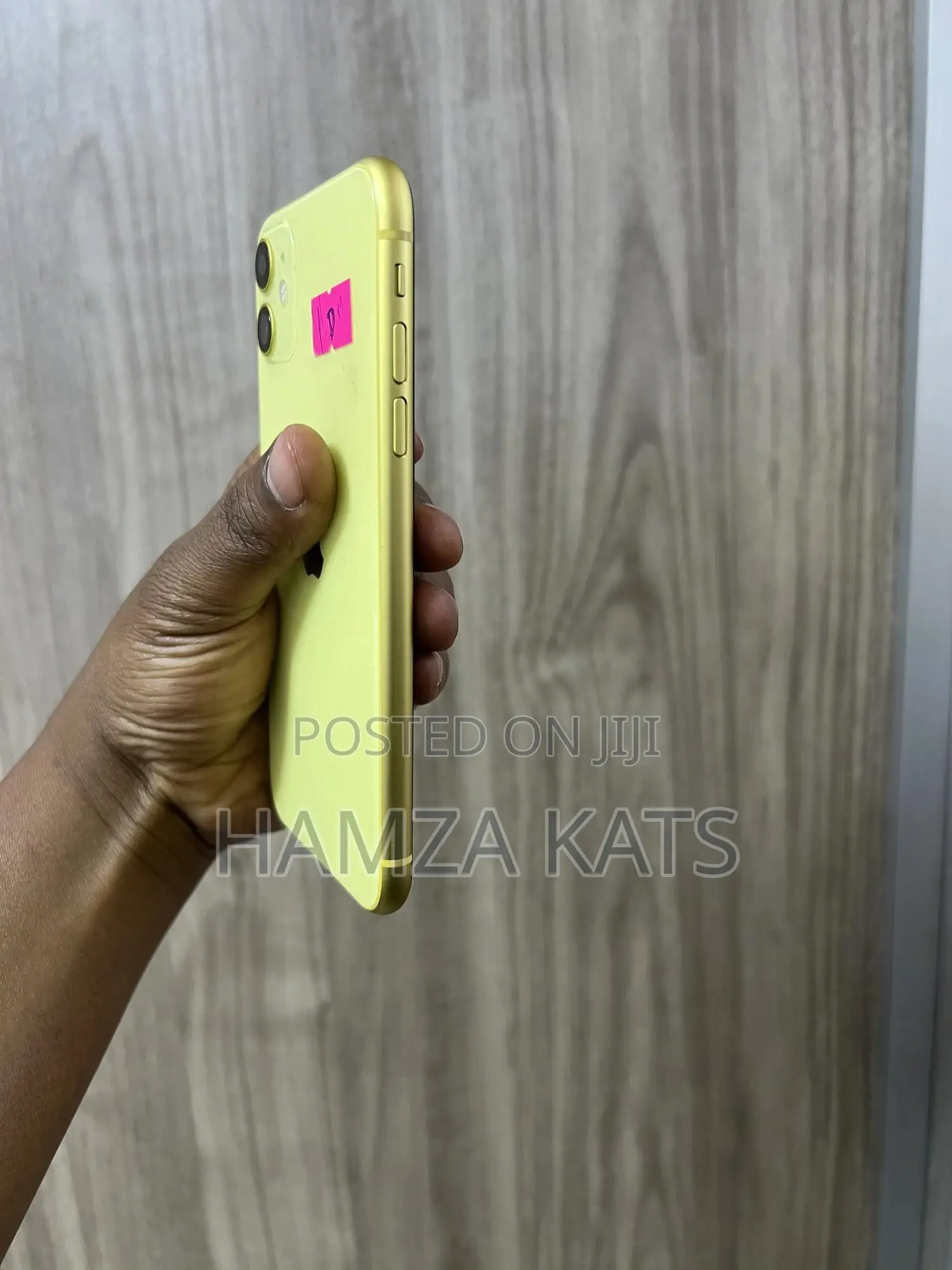 Apple iPhone 11 64 GB Yellow