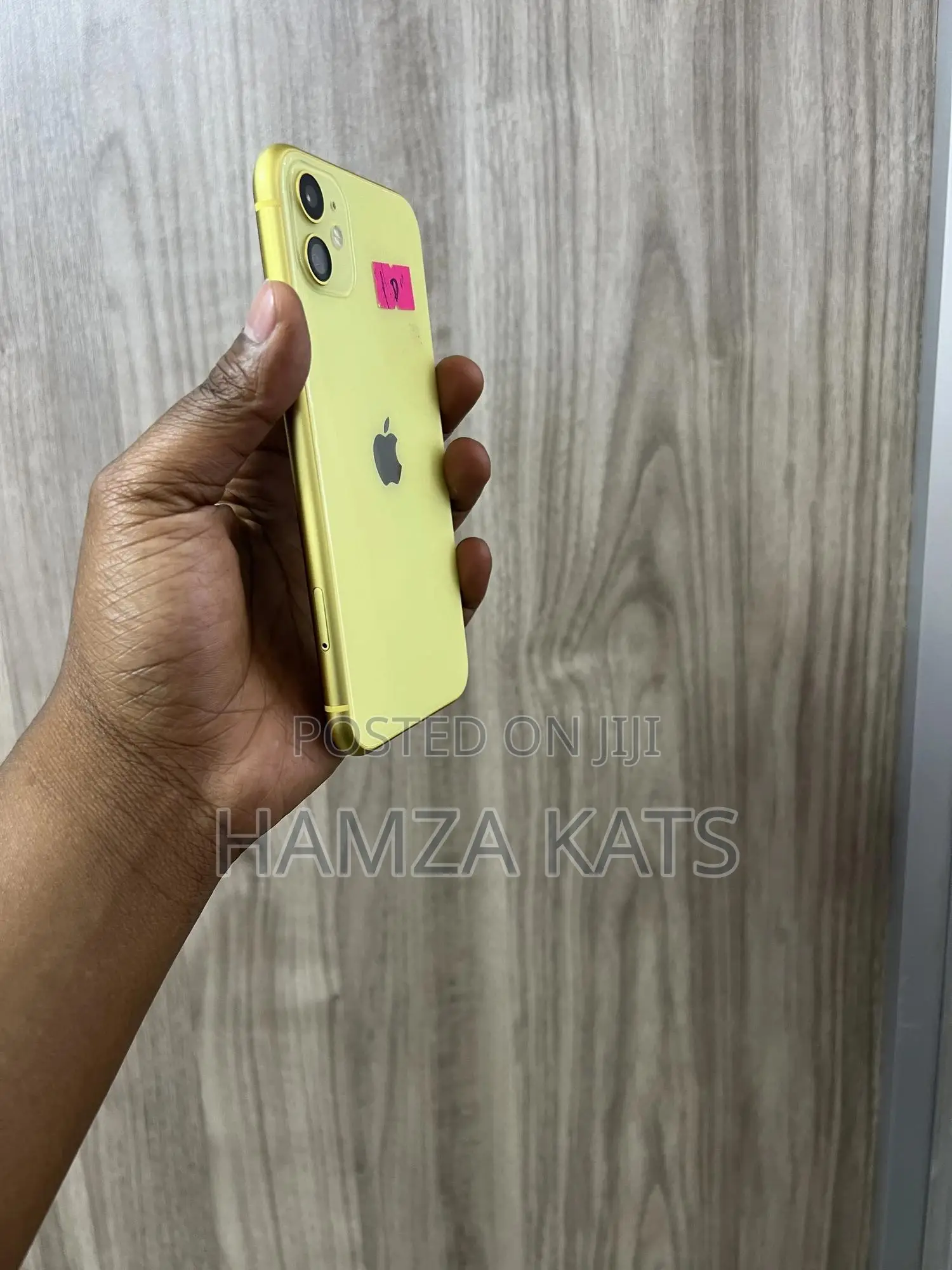 Apple iPhone 11 64 GB Yellow