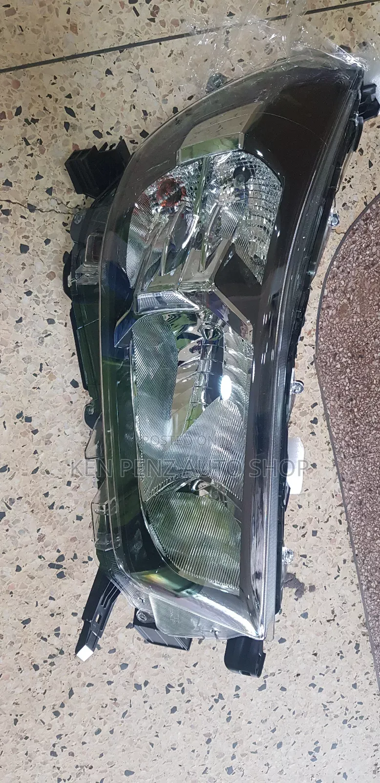Headlamps for Hillux Rocco 2020