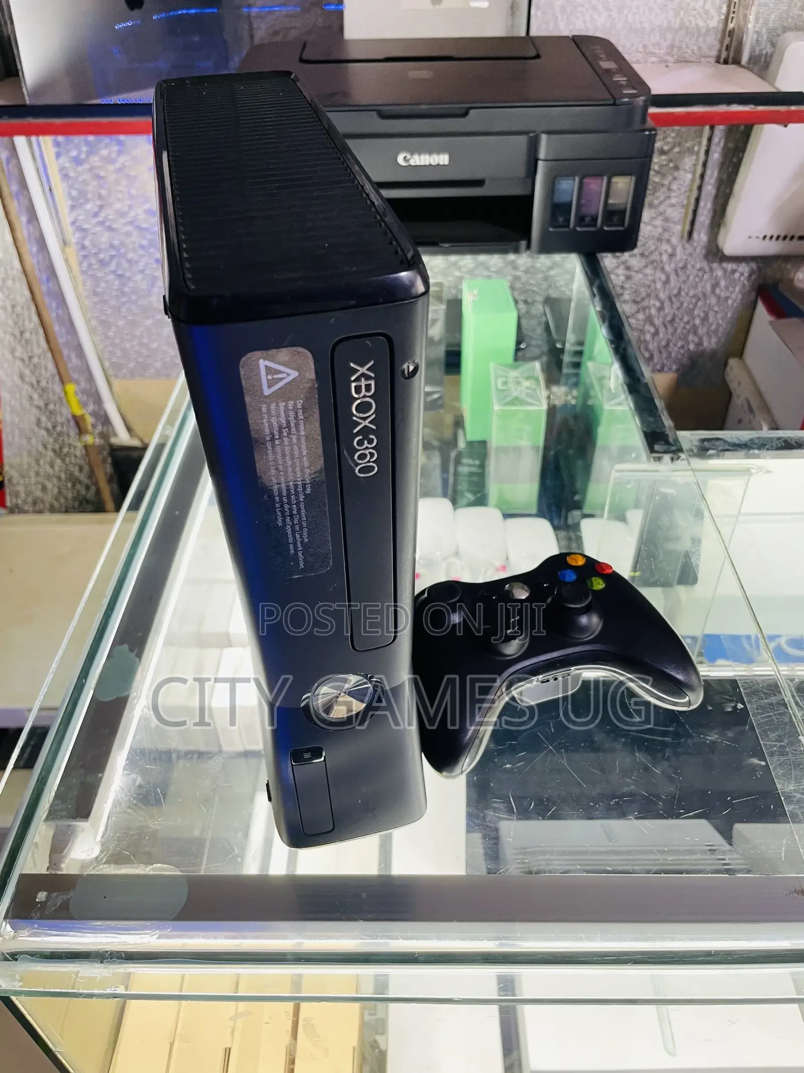 Xbox 360- With 2 Controllers and 10games