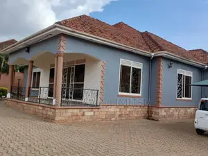 3bdrm Bungalow in Buwate, Nakawa for rent
