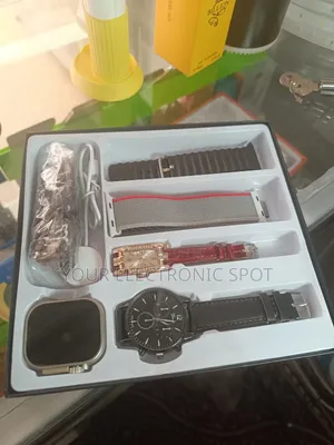 AT3 UTRA 2 Smart Watch