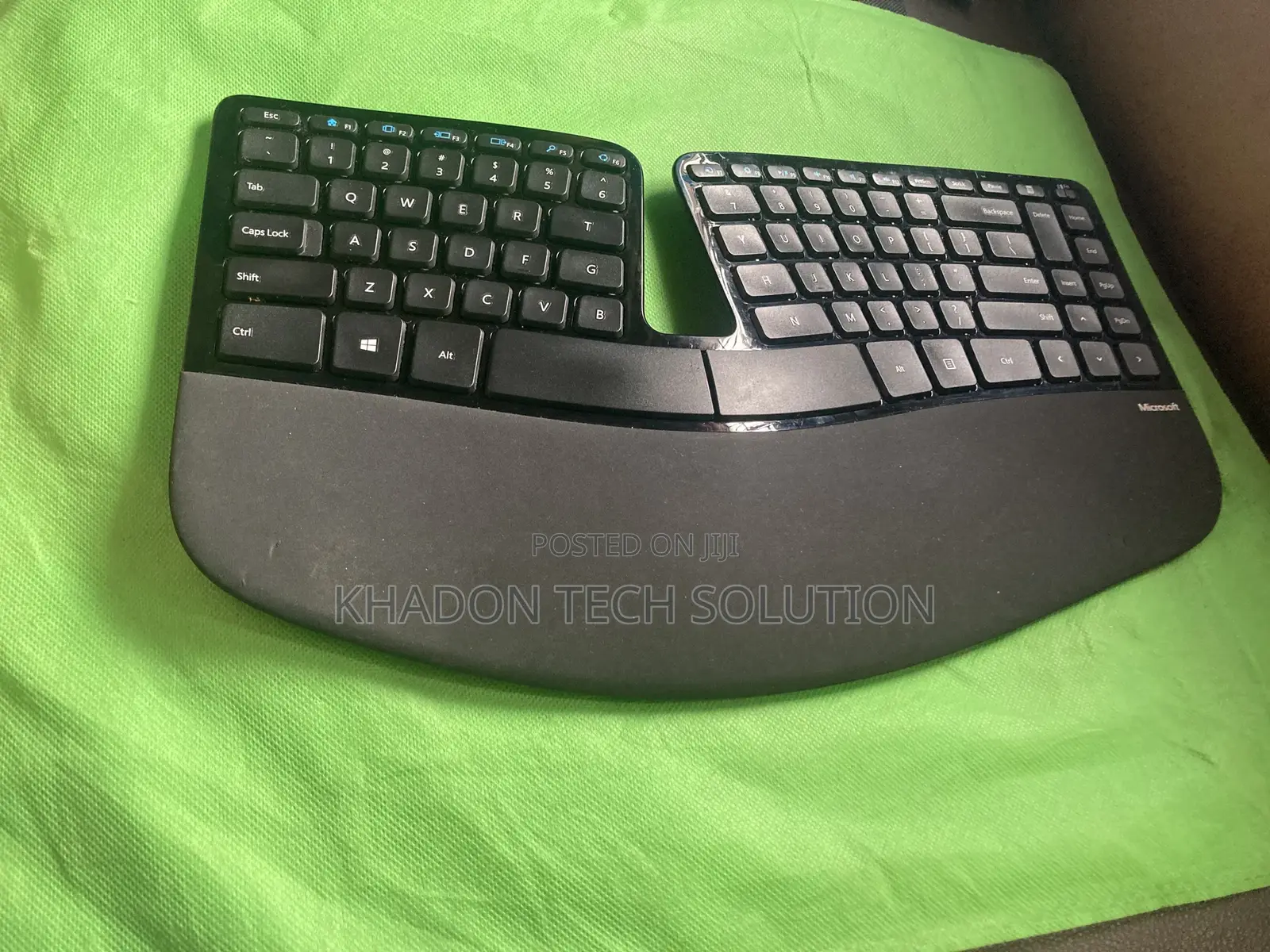 Microsoft Scorpt Log on Wireless Keyboard