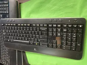 Roll Logitech Wireless Keyboard