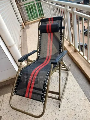 Strong Indoor/Outdoor Zero Gravity Rocking Chair