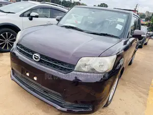 Toyota Corolla Rumion Hatchback 1.5 FWD 2011 Brown