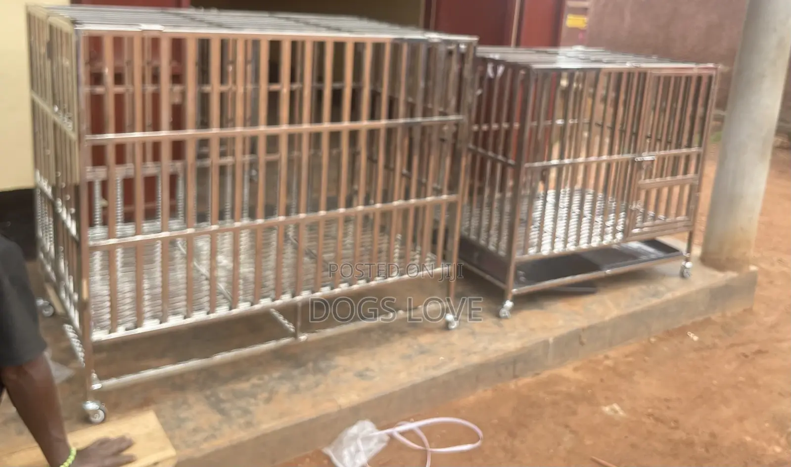 Metallic Indoor Dog Cages