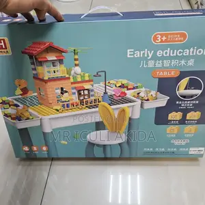 126pcs Kids Assembly Building Block Table Toy Set With Chair