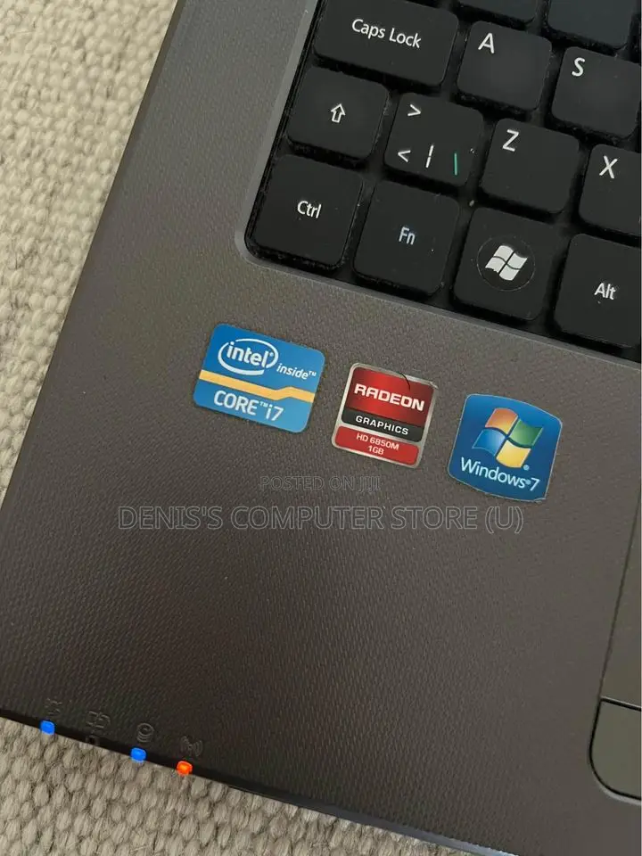 Laptop Acer TravelMate B113 6GB Intel Core I7 HDD 500GB