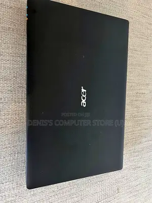 Laptop Acer TravelMate B113 6GB Intel Core I7 HDD 500GB
