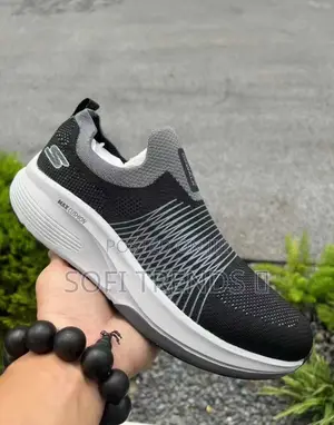 Gents Sports Sneakers