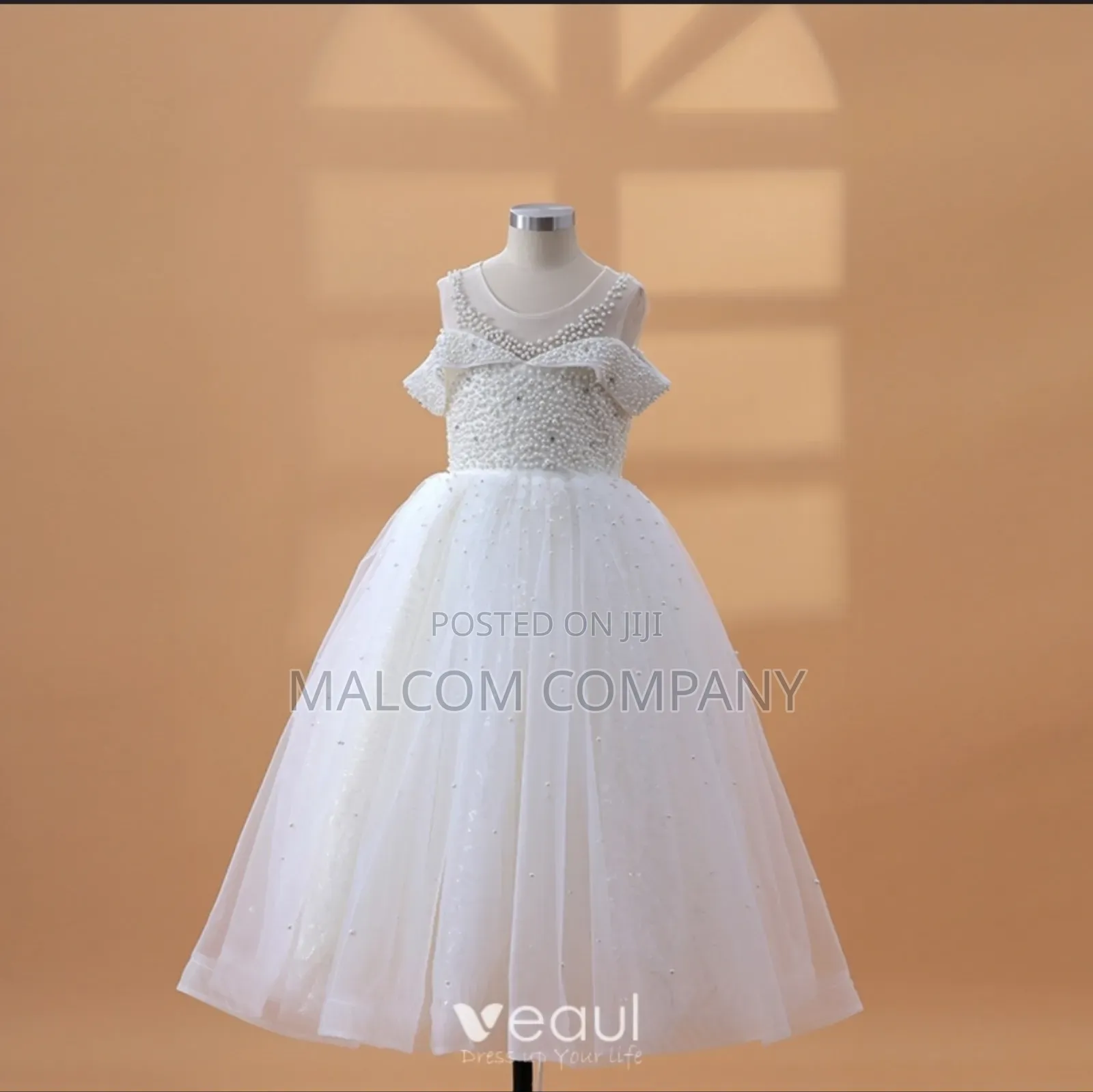 Classic Party Dresses for Girls.