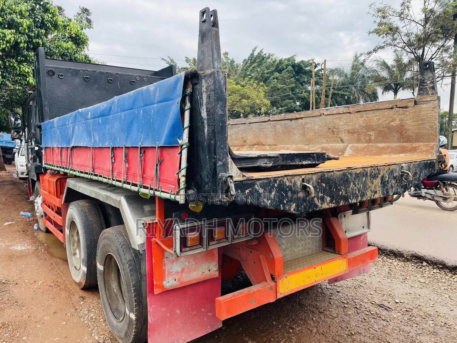 Ten Fuso Dumper 8dc11