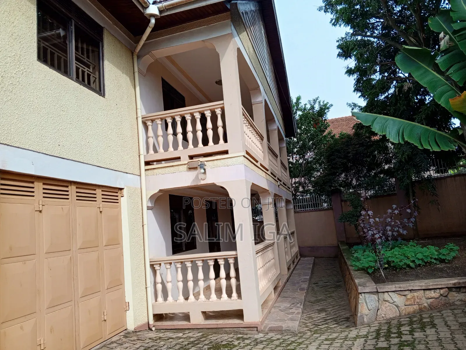 4bdrm Duplex in Kololo Property, Central Division for rent