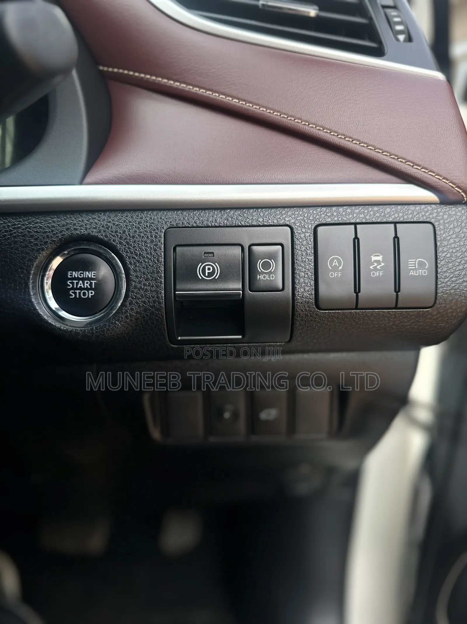 Toyota Harrier 2.0 2018 White