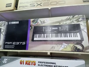 Yamaha Key Board PSR E373