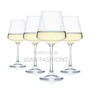 6 Pieces of Diamond Shaped Wine Glasses