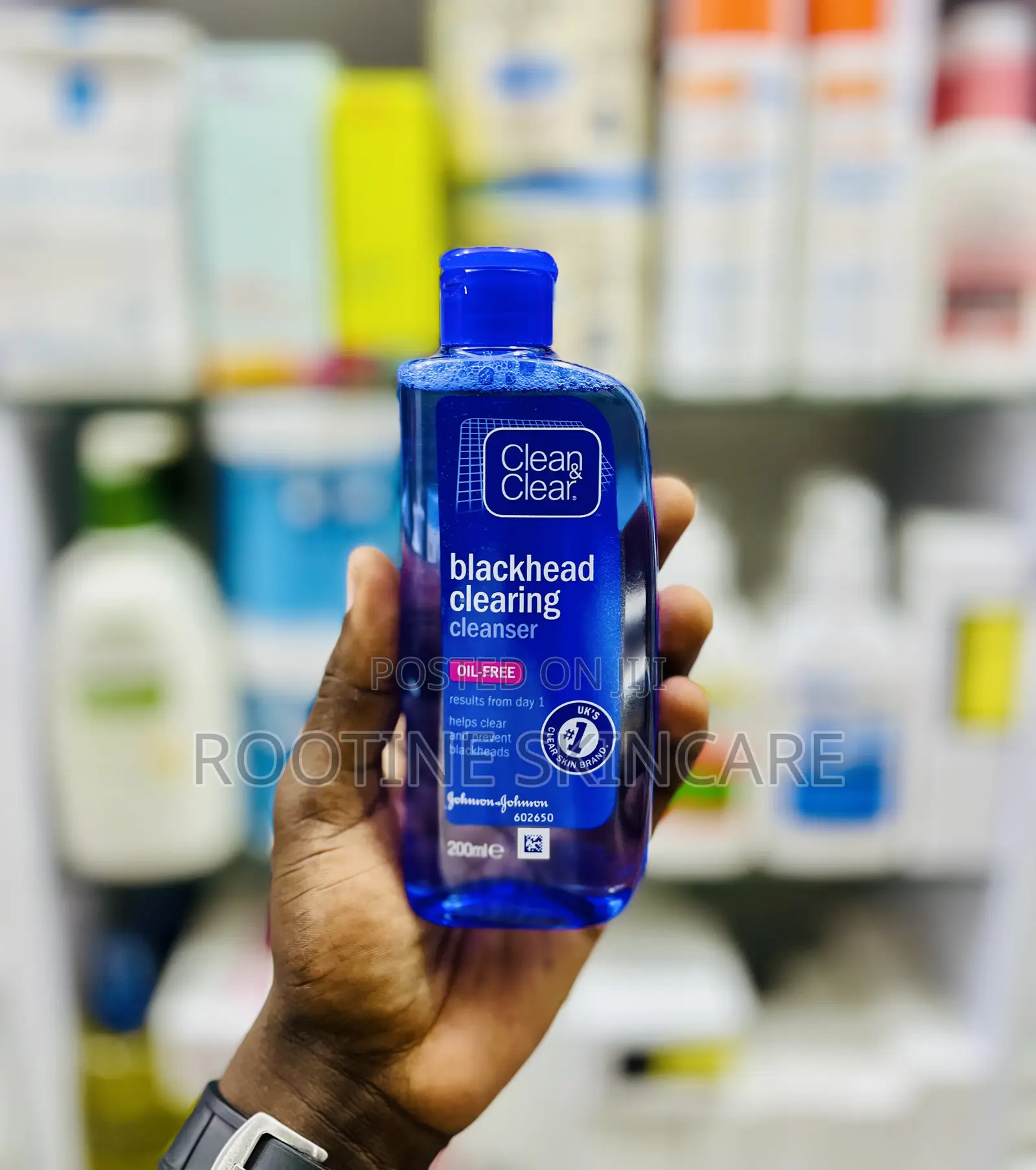 Clean Clear Blackhead Clearing Oil Free Cleanser