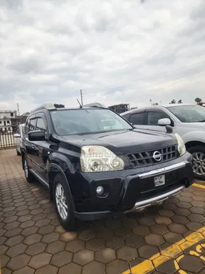 Nissan X-Trail 2.0 Petrol XE 2010 Black