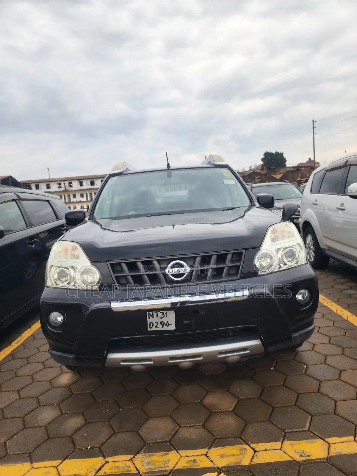 Nissan X-Trail 2.0 Petrol XE 2010 Black