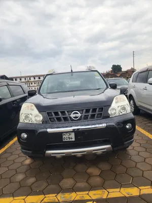 Nissan X-Trail 2.0 Petrol XE 2010 Black