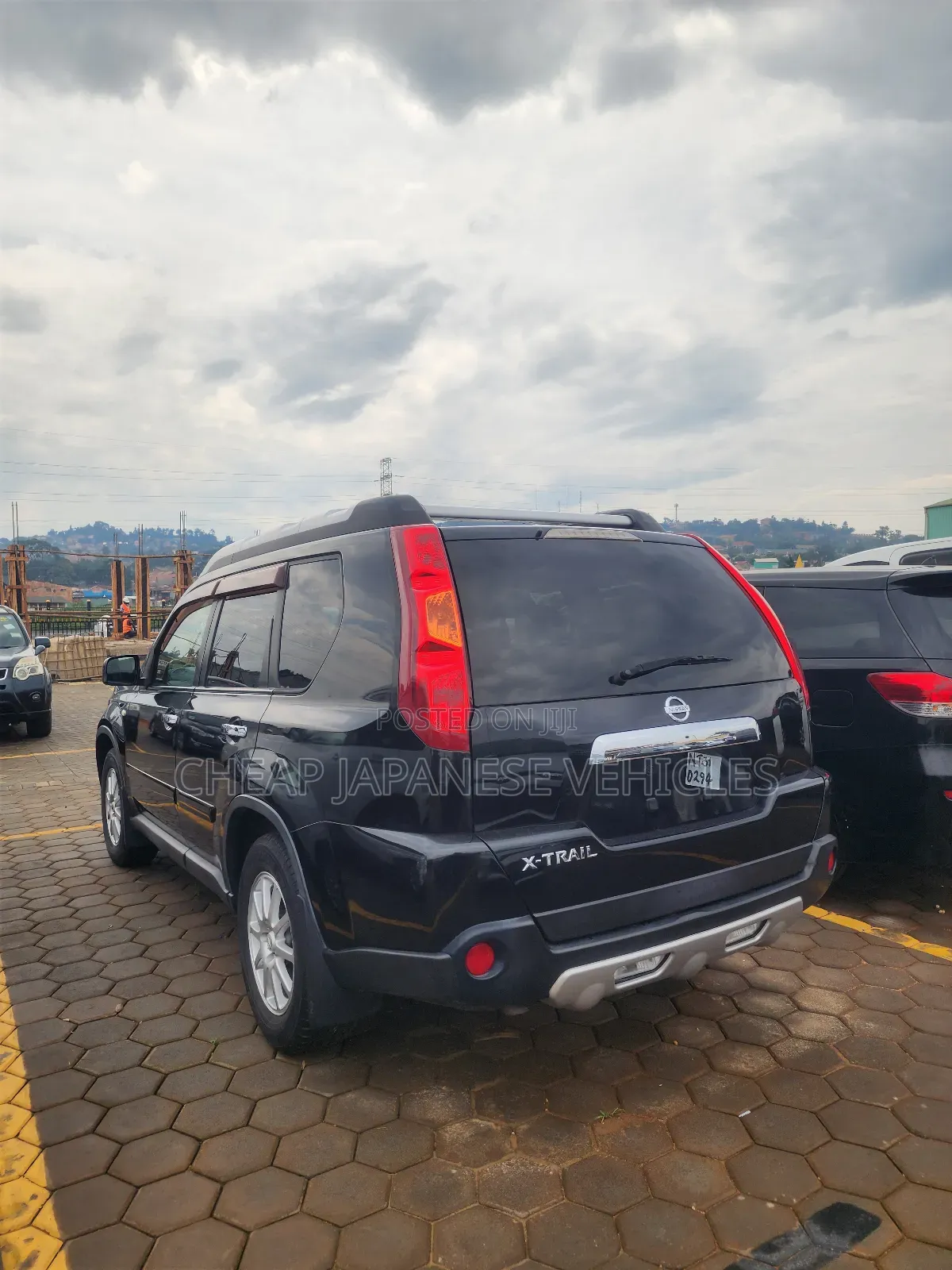 Nissan X-Trail 2.0 Petrol XE 2010 Black